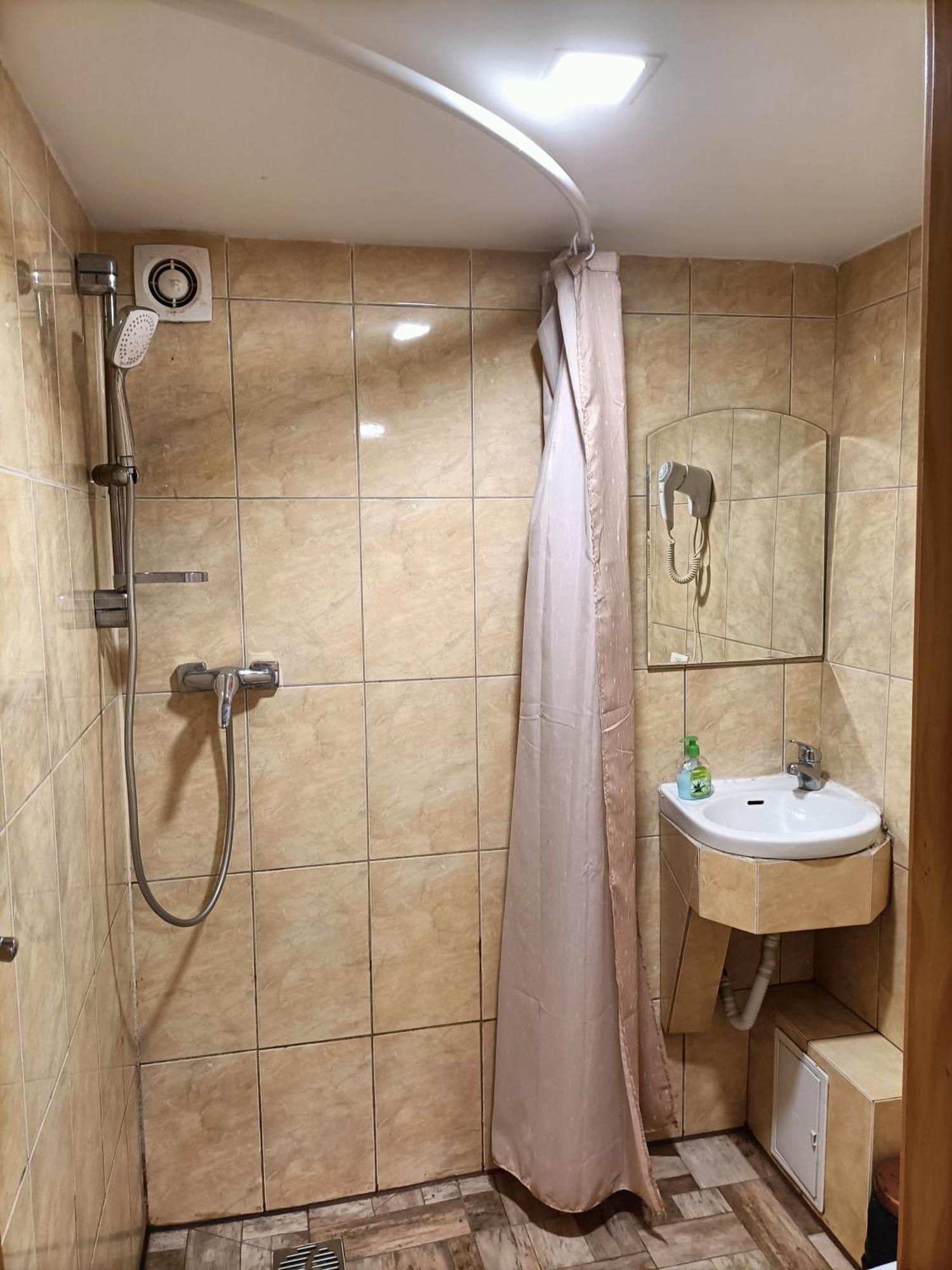 Casa Heidi Hotell Timişoara Eksteriør bilde